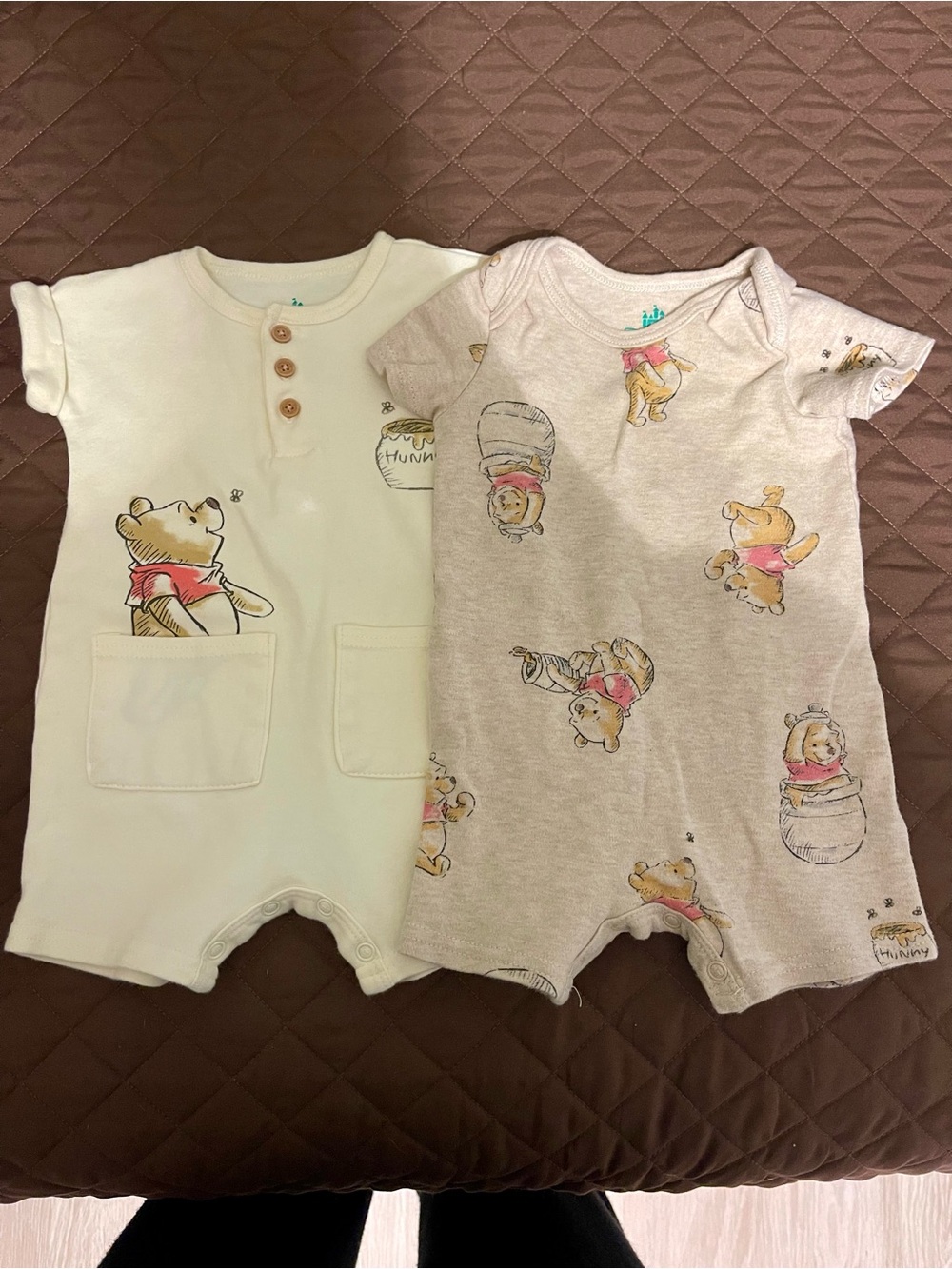 Winnie the Pooh Short Sleeve Baby Rompers - Cream & Light Beige